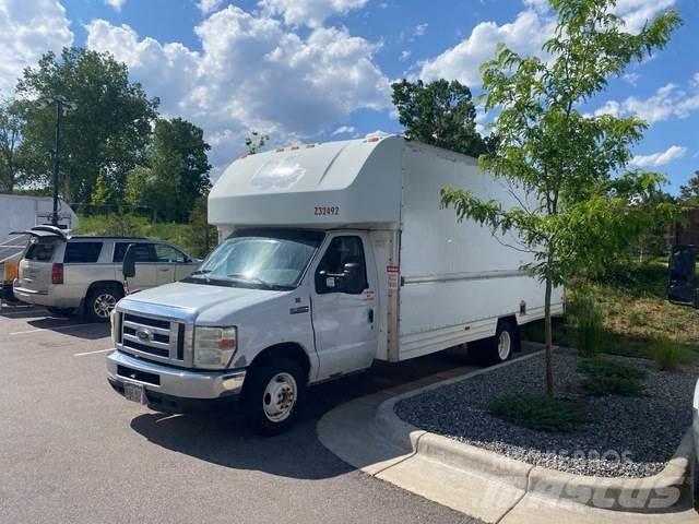Ford E-350 Varevogne