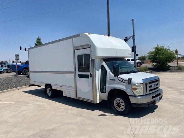 Ford E-350 Varevogne