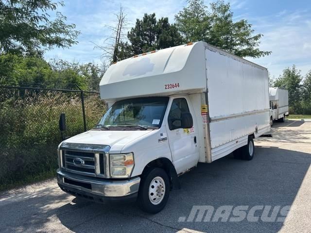 Ford E-350 Varevogne