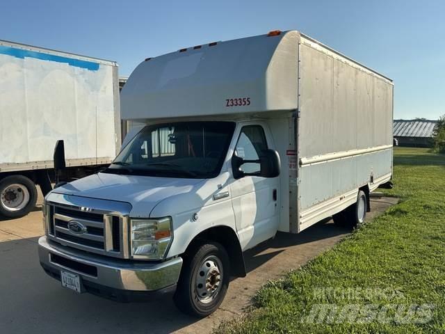 Ford E-350 Varevogne