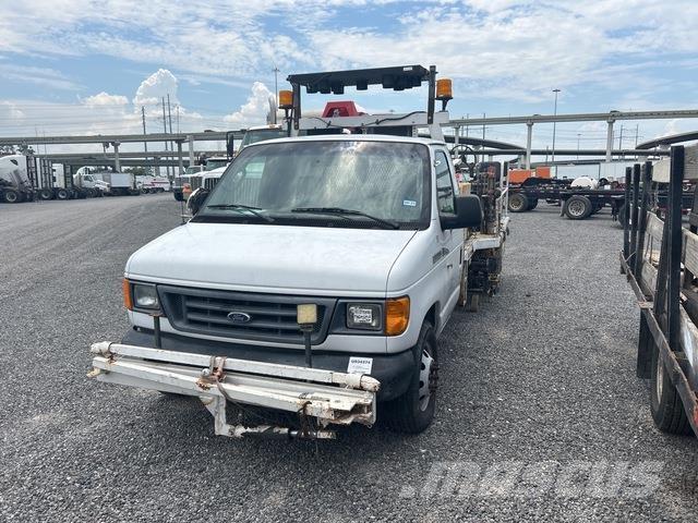 Ford E-350 Forsvar/Miljø