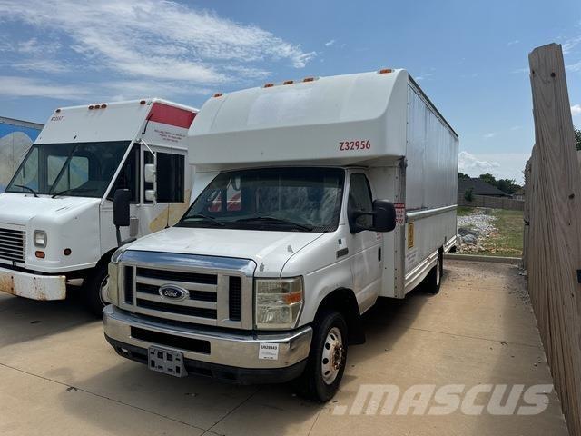 Ford E-350 Varevogne