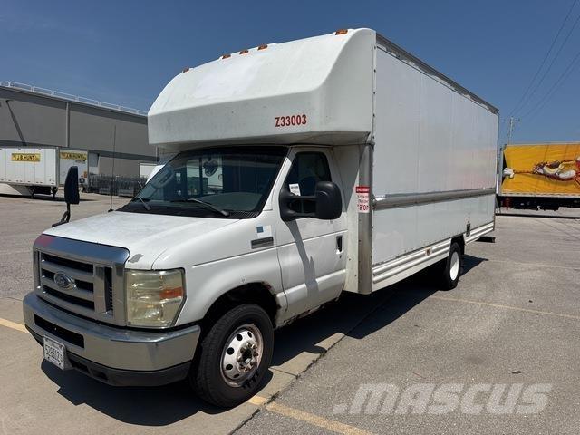Ford E-350 Varevogne
