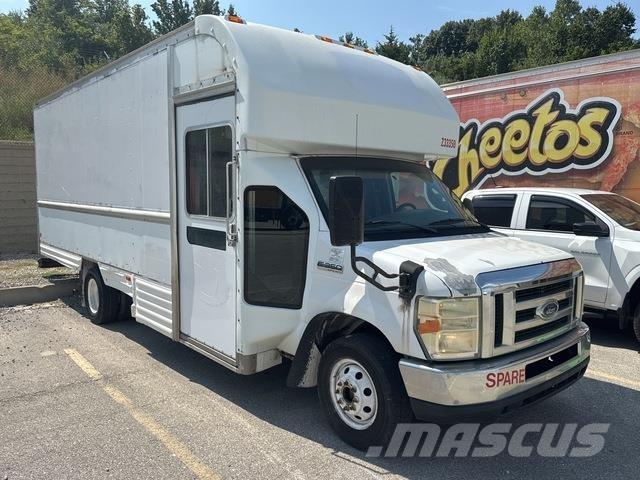 Ford E-350 Varevogne