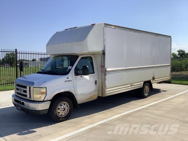 Ford E-350 Varevogne