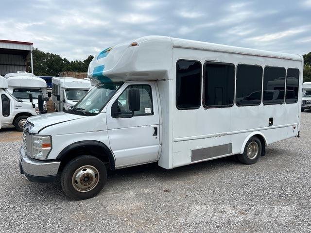Ford E-350 Minibusser