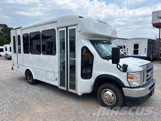 Ford E-350 Minibusser