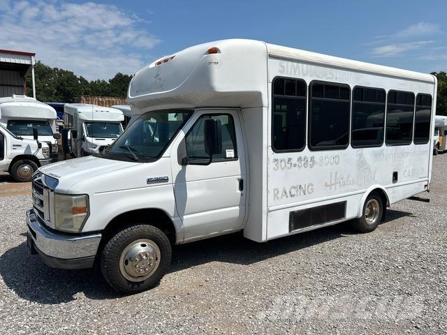 Ford E-350 Minibusser