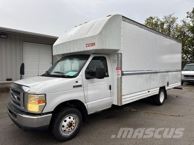 Ford E-350 Varevogne