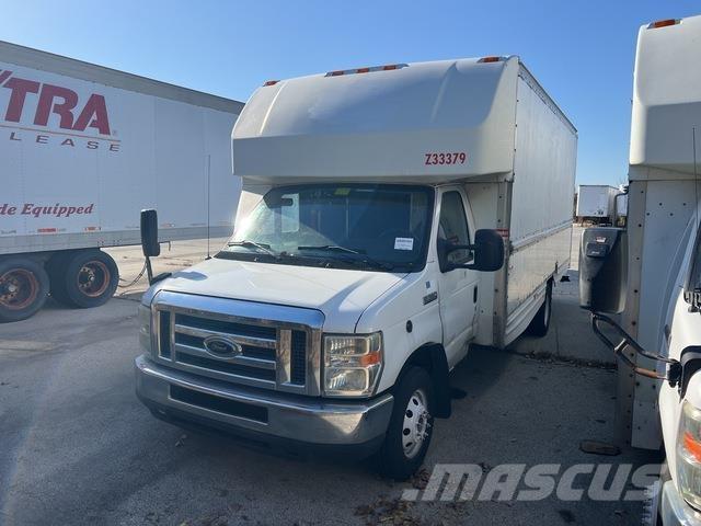 Ford E-350 Fast kasse
