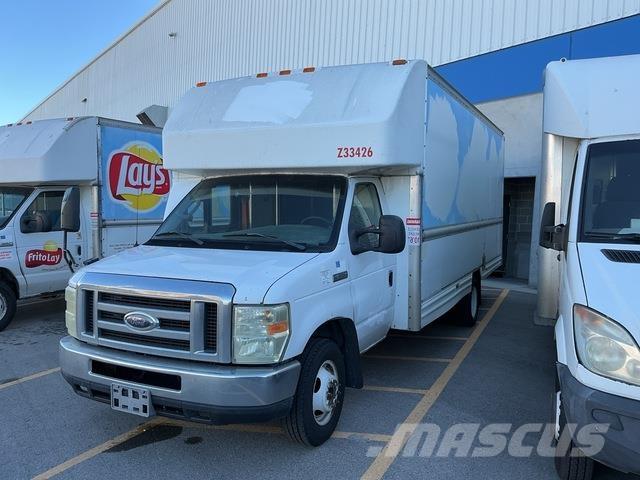 Ford E-350 Fast kasse