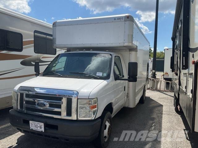 Ford E-450 Fast kasse