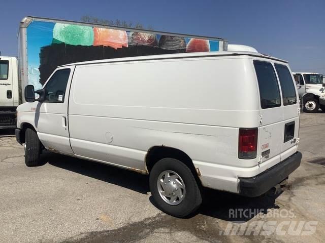Ford E250 Varevogne