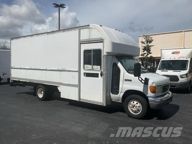 Ford E350 Fast kasse