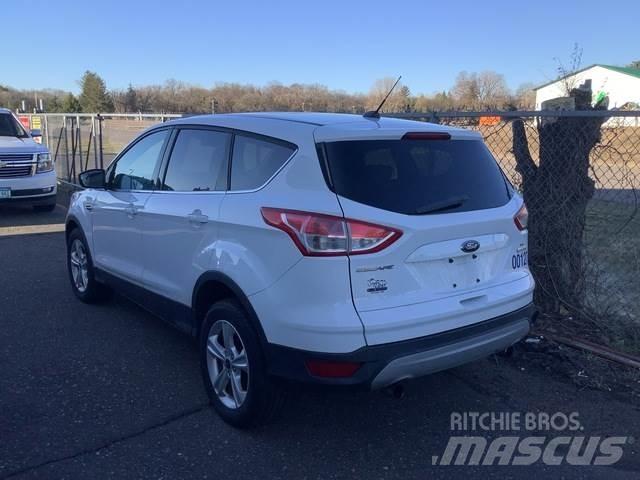 Ford Escape Biler
