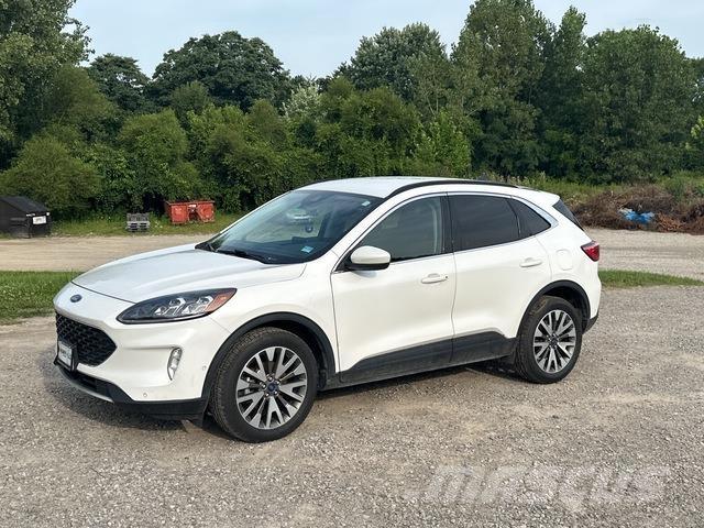 Ford Escape Biler