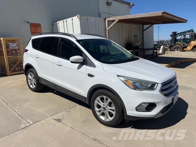 Ford Escape Biler