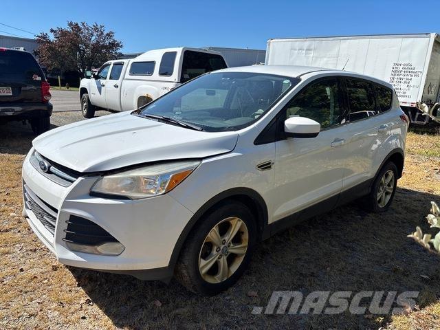 Ford Escape Biler