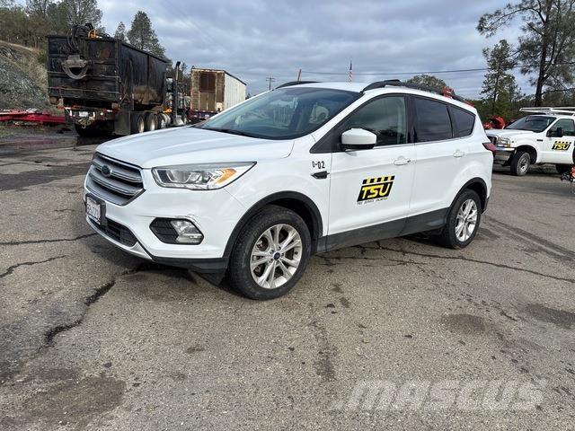 Ford Escape Biler