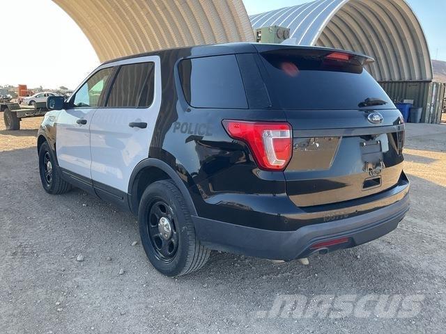 Ford Explorer Biler