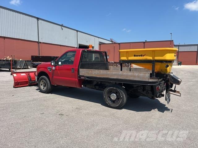 Ford F-250 Sneskovle og -plove