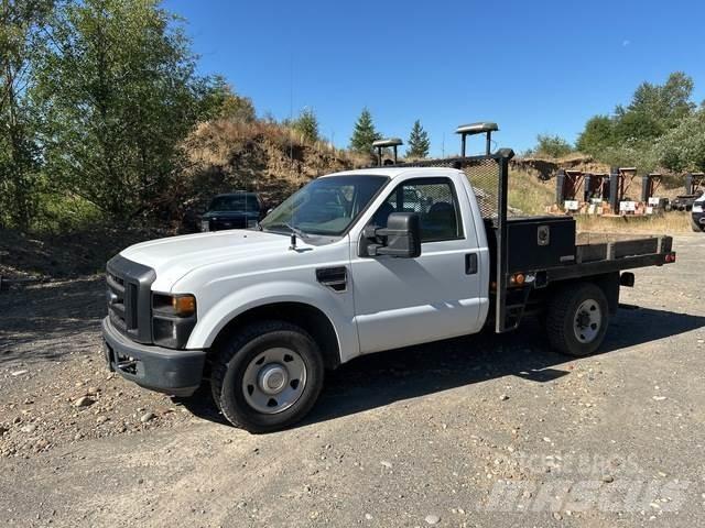 Ford F-250 Lastbil med lad/Flatbed