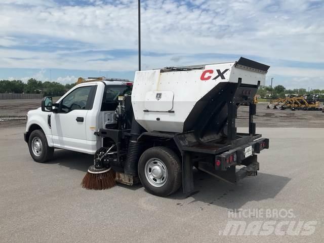 Ford F-250 Fejebiler
