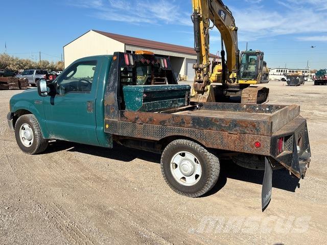 Ford F-250 Lastbil med lad/Flatbed