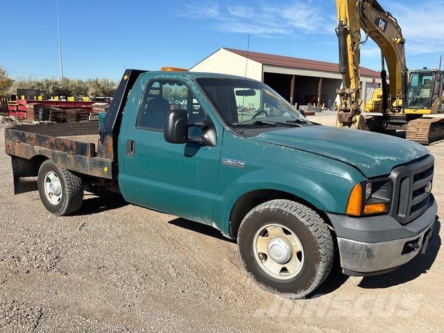 Ford F-250 Lastbil med lad/Flatbed
