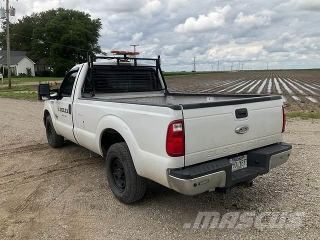 Ford F-250 SD Andre