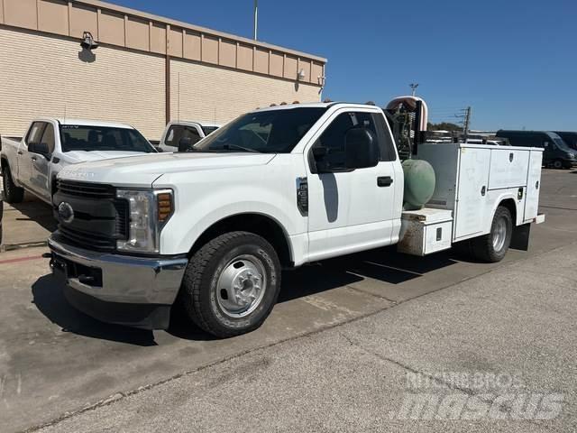 Ford F-350 Pickup/Sideaflæsning