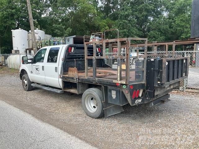 Ford F-350 Lastbil med lad/Flatbed