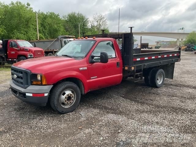 Ford F-350 Lastbil med lad/Flatbed