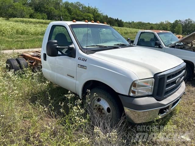 Ford F-350 Kabiner og interiør