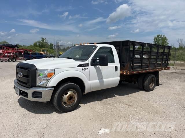 Ford F-350 Lastbil med lad/Flatbed