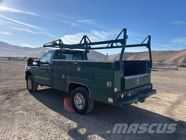 Ford F-350 Pickup/Sideaflæsning