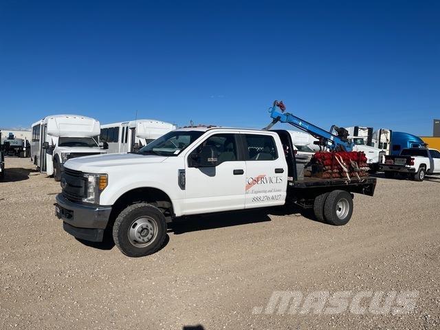 Ford F-350 Lastbilmonterede borerigge