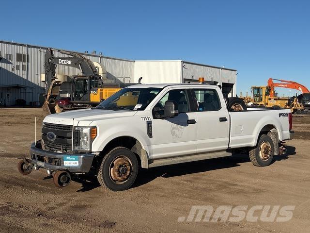 Ford F-350 Pickup/Sideaflæsning