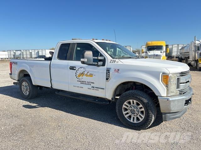 Ford F-350 Pickup/Sideaflæsning