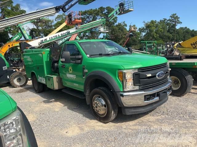 Ford F-450 Forsvar/Miljø