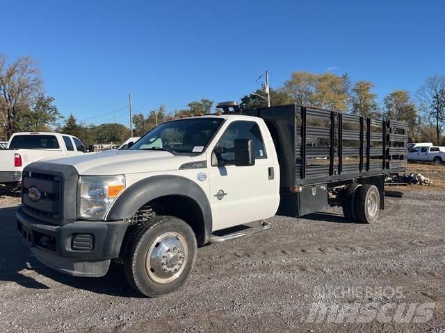 Ford F-450 Lastbil med lad/Flatbed
