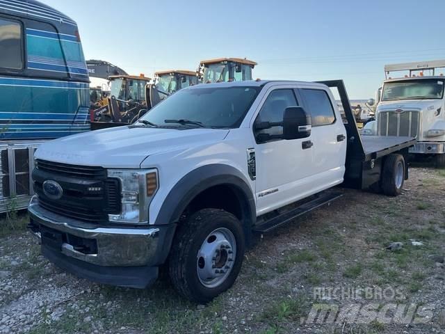 Ford F-450 Lastbil med lad/Flatbed