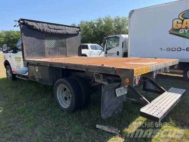 Ford F-450 Lastbil med lad/Flatbed