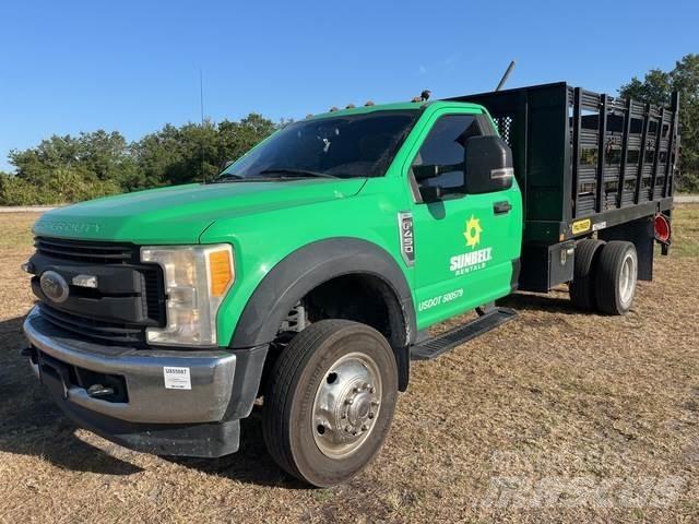 Ford F-450 Lastbil med lad/Flatbed