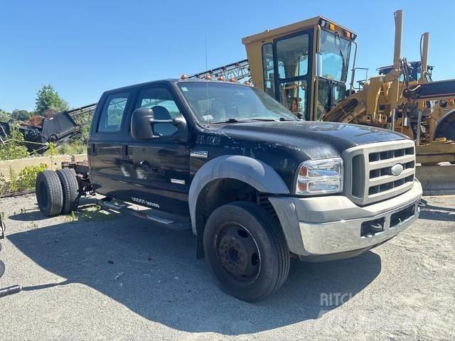 Ford F-450 Kabiner og interiør