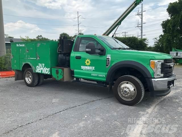 Ford F-450 Forsvar/Miljø