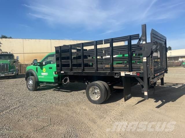 Ford F-450 Lastbil med lad/Flatbed