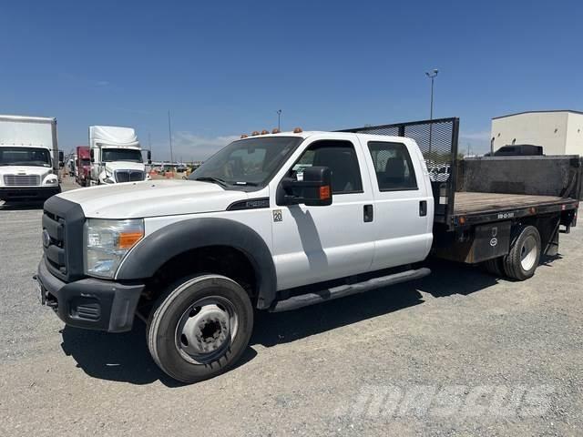 Ford F-450 Lastbil med lad/Flatbed