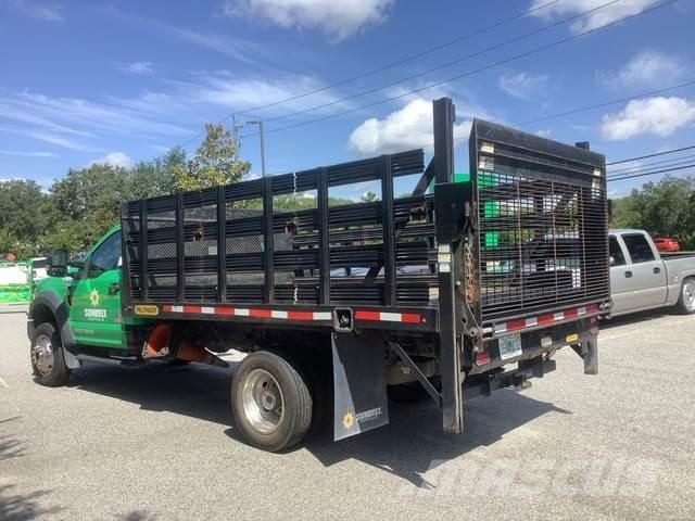 Ford F-450 Lastbil med lad/Flatbed