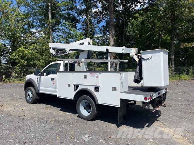 Ford F-450 Lastbilmonterede lifte